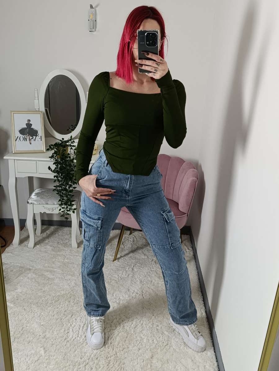 Cargo Sissy